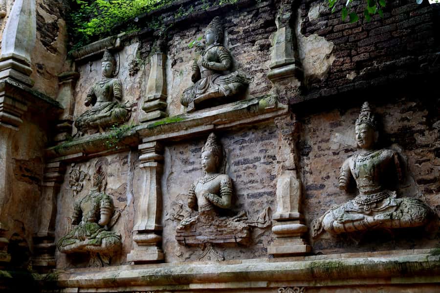 Private tour Chiangmai , Explore hidden gems Lanna temple - Wat Ched Yod at 8:20: A Calm Start With Real Lanna Architecture