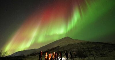Tromsø: Northern Lights Tour with Free Professional Portrait - Where the Night Starts: Kirkegata 2 and Your First Steps